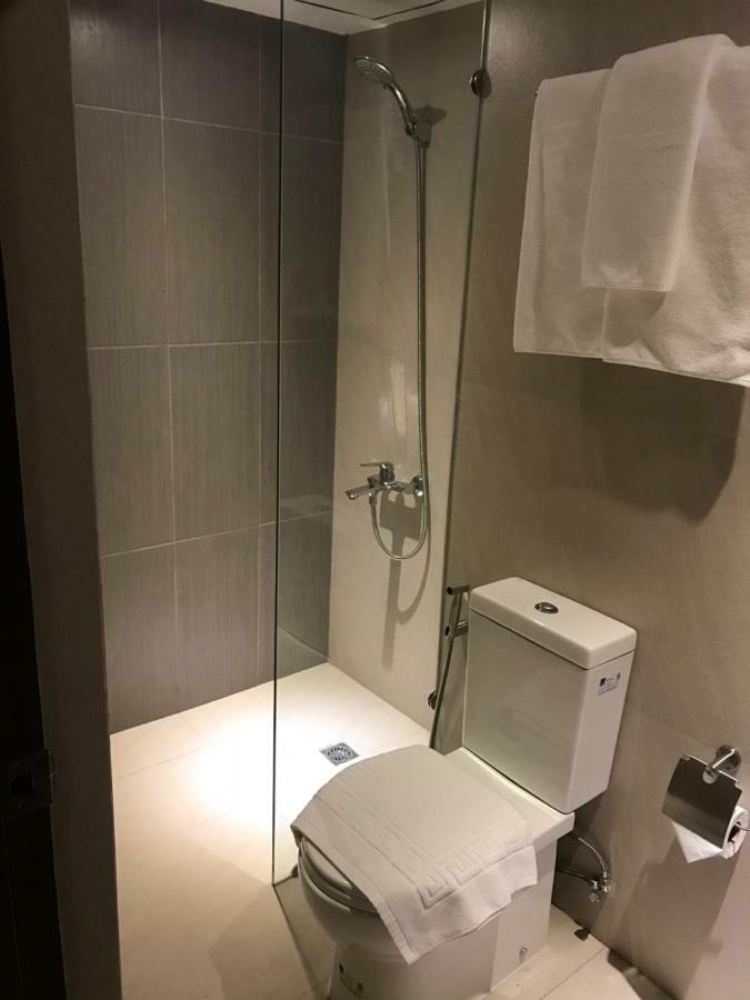 Maxx Hotel Ortigas Pasig City ภายนอก รูปภาพ